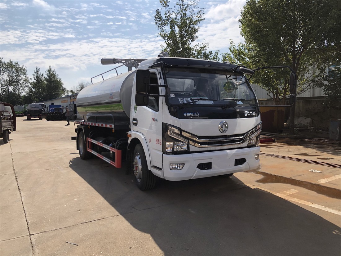 9噸吸糞車-東風(fēng)福瑞卡9方吸糞車化糞池處理車廠家價(jià)格